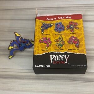 Poppy Playtime Huggy Wuggy Enamel Pin